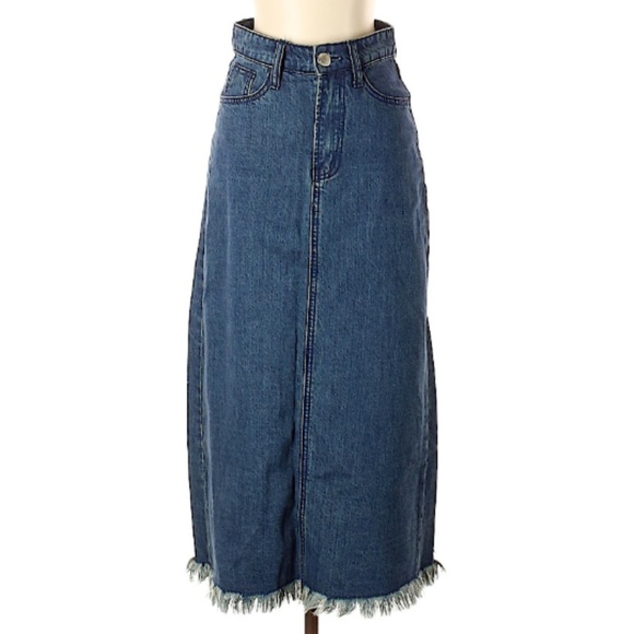 Moussy Dresses & Skirts - Moussy Long Denim Jean Skirt 2 Frayed Hem